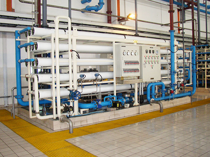 全自動(dòng)反滲透設(shè)備